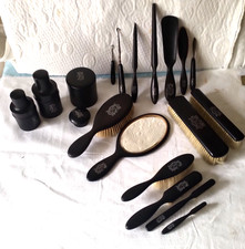 ancien nécessaire voyage toilette bois monogramme argent flacon brosse manucure