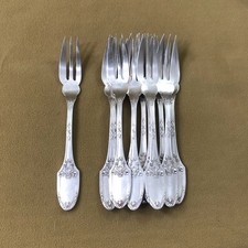 12 fourchettes à gâteaux BOULENGER modèle MARIE LOUISE métal argenté 14,5 cm