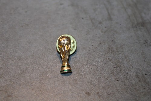 Pin pins fifa 1974 - pin, coupe