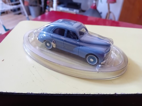 Peugeot 203 berline - 1/43,