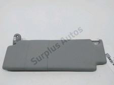 PARE-SOLEIL GAUCHE 8200247952