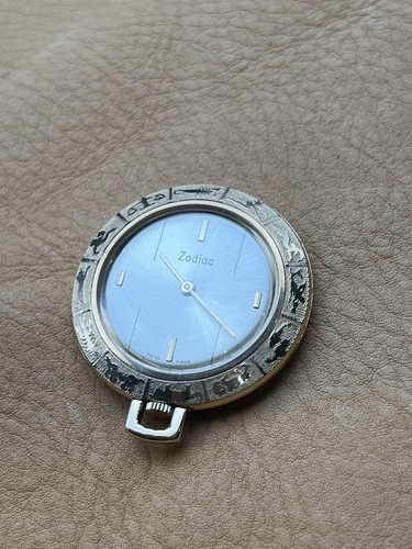 Montre pendentif zodiac - montre,