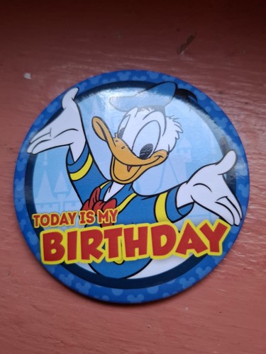 Badge disney disneyland