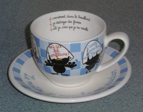 Bol avec anse - bol, soucoupe