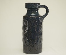 Vase bleu en céramique