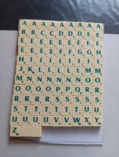 Lettres de scrabble (102)