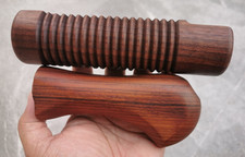 AVANT-BRAS ET STOCKS POIGNÉE MOSSBERG 590 SHOCKWAVE 12 GA. MEUBLES EN BOIS...