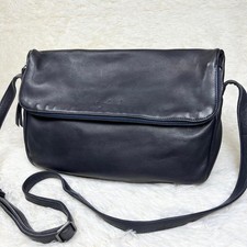 Agnes b. Lamb Leather Navy