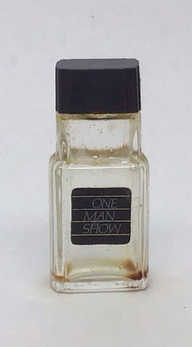 One man show - one,