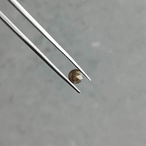 Diamant naturel taille rose - naturel,