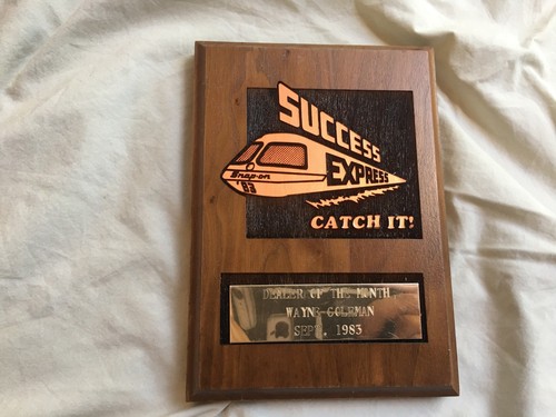 Snap plaque rare - on, for