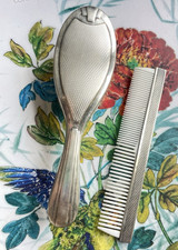 Coffret bébé Christofle Brosse & Peigne Art Déco métal argenté