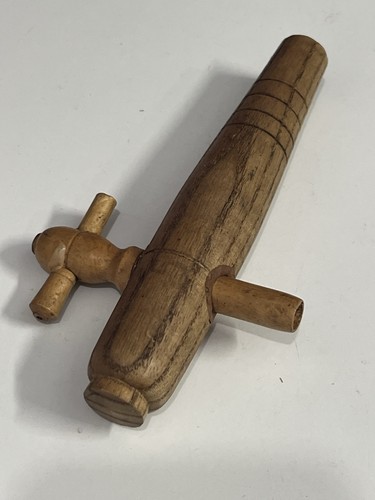 Ancien robinet bois - ancien, pour