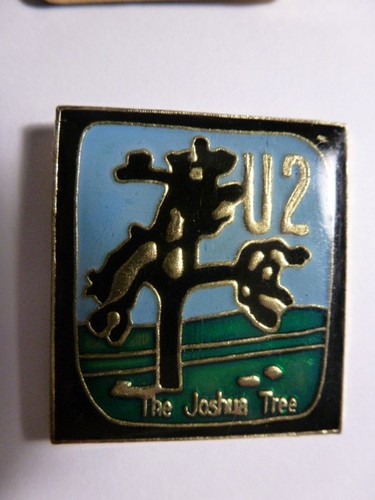 Pin metal celebrity badge - pin,
