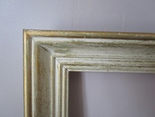 Cadre en bois ancien  Mouluré