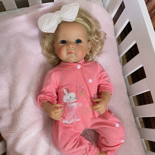 Lifelike reborn baby girl doll - reborn,