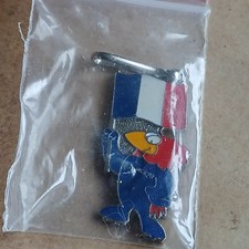 Champion du monde football mondial badge bleus France 1998 footix FIFA MASCOTTE