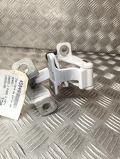 Charniere de porte de coffre