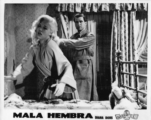 Photo ciné mala hembra - hembra, diana