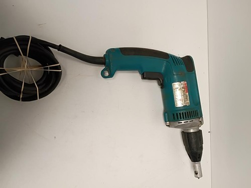 makita 6843