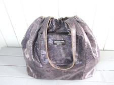 Sac cuir gris façon lézard