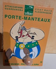 UDERZO . PORTE-MANTEAU EN BOIS OBELIX ( ASTERIX ) . 1995 . VILAC . NEUF BLISTER