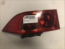 Feu arriere principal gauche