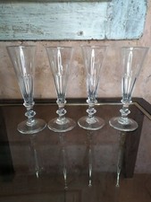 Baccarat 4 Flûtes à champagne cristal soufflé taillé XIX cote plate