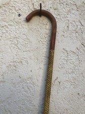 ancienne canne baton de marche en bois sculpte