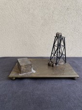 Sculpture Bureau Bronze - 1980 - Derrick