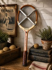 Raquette de tennis ancienne