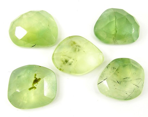 Vert naturel prehnite - 88.20,