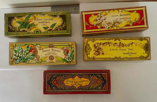 Collection lot boites a - 5,