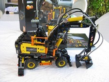 Lego technic 42053 "Volvo EW160E"