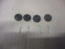 Caoutchoucs de fixation