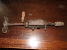 Ancienne perceuse à main / chignole " Peugeot et frères "