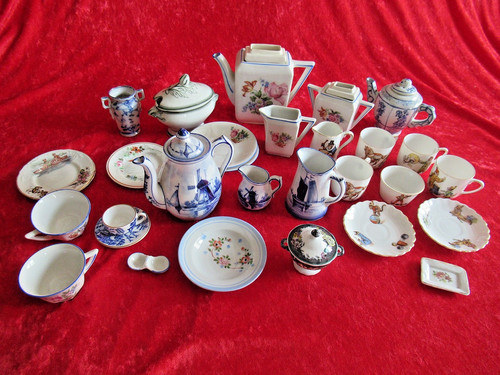Dinette poupee faience - :,