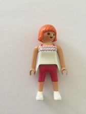 Personnage femme 30145760