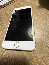 Apple iPhone 7 Plus - Pour