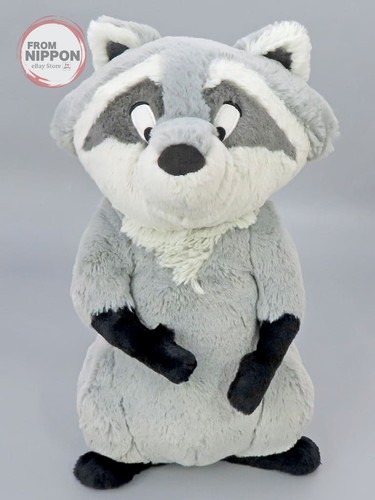 Poupée personnage peluche