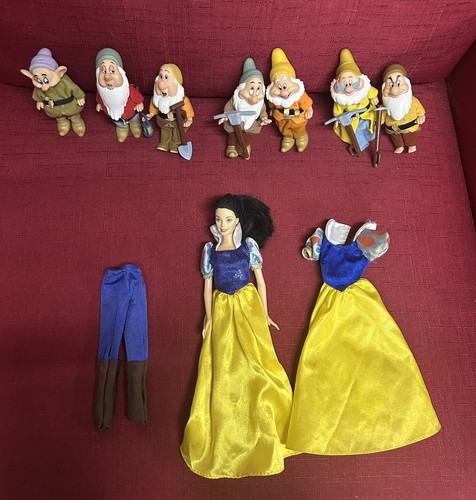 Poupées disney blanche - poupées,