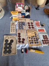 Lot  Boutons anciens en Bois