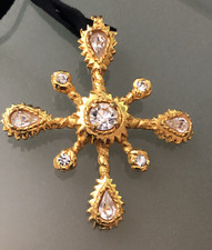 Superbe pendentif broche croix style Christian Lacroix
