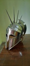 Casque corinthien médiéval