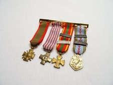 Barrettes medailles - 2, 4