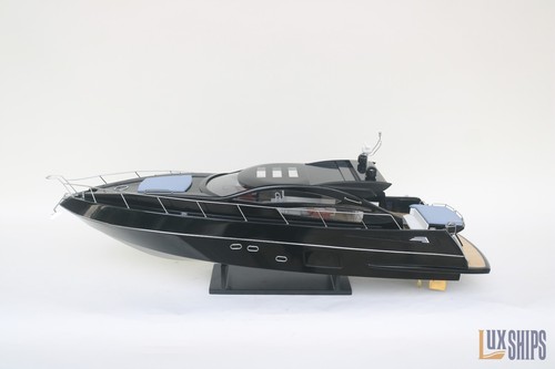 Modèle yacht moderne - de,