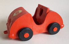 VOITURE DE KIKI - AJENA - KIKI SEKIGUCHI MONCHHICHI