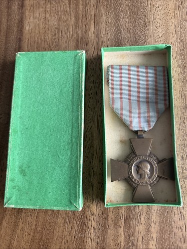 Croix combattant - du,