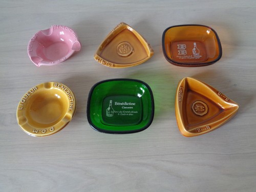 Lot cendriers differents - de,