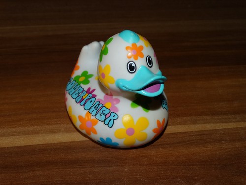 Canard plastique flower power